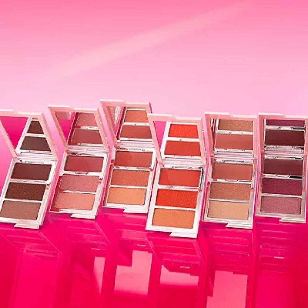 1/2 OFF NIB ☑️ ONE/SIZE BY PATRICK STARRR CHEEK CLAPPER 3d BLUSH TRIO PALETTE